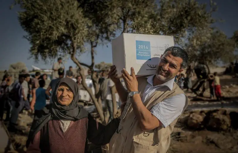 Ramadan food parcels distribution in Syria 2014 3