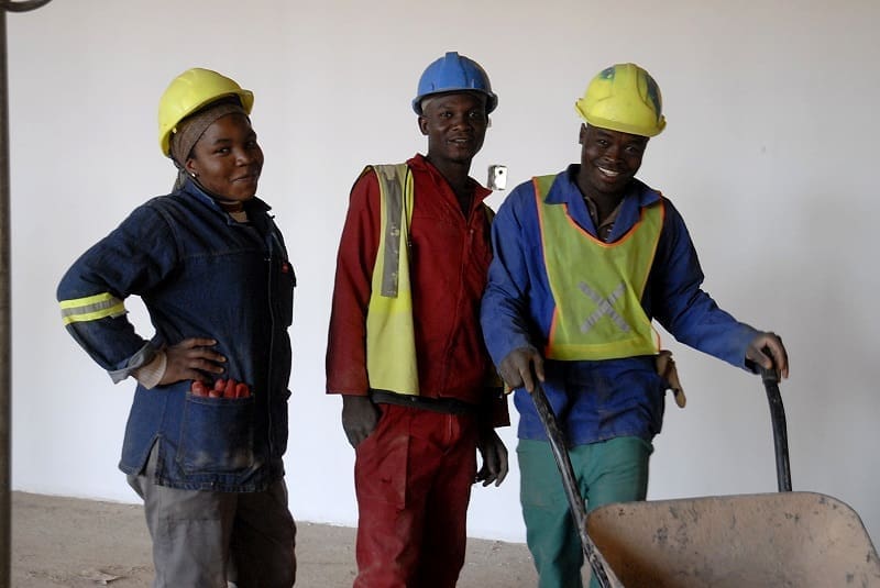 The hospital and the Islamic Relief Oncology Centre of Excellence will open in 2016.